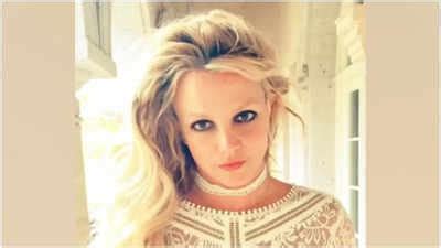 Britney Spears Shares She Moved to Mexico